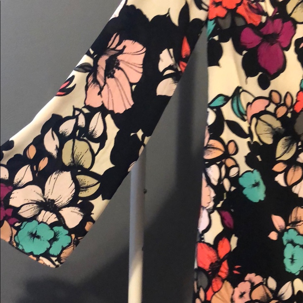 Floral Express mini dress - Picture 2 of 4